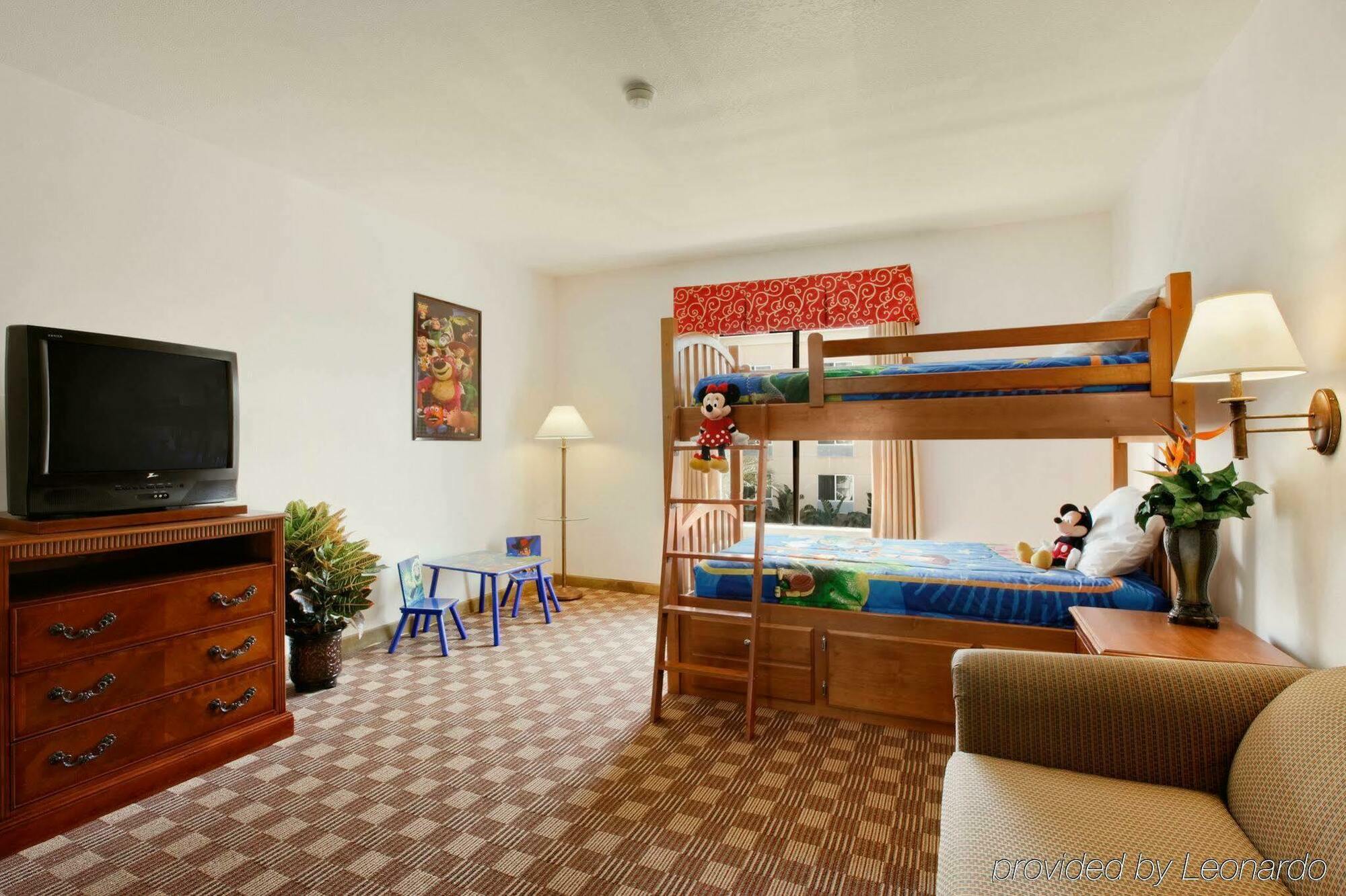 Cortona Inn And Suites Anaheim Resort מראה חיצוני תמונה